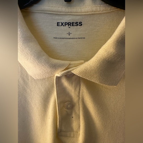 NEVER WORN/NWOT Men’s Yellow Polo - Express - Picture 3 of 5
